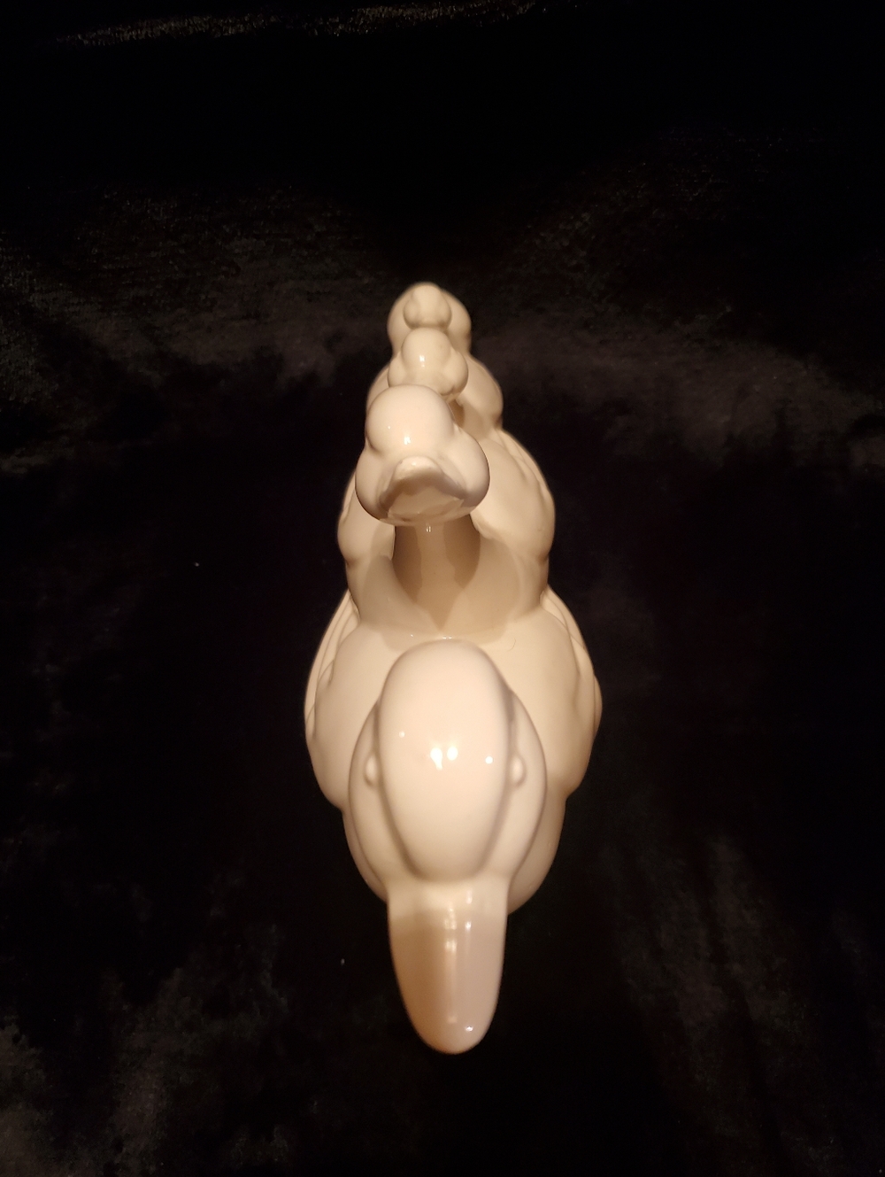 Vintage White Ceramic "Ducks In A Row" Farmhouse Decor - Picture 3 of 7